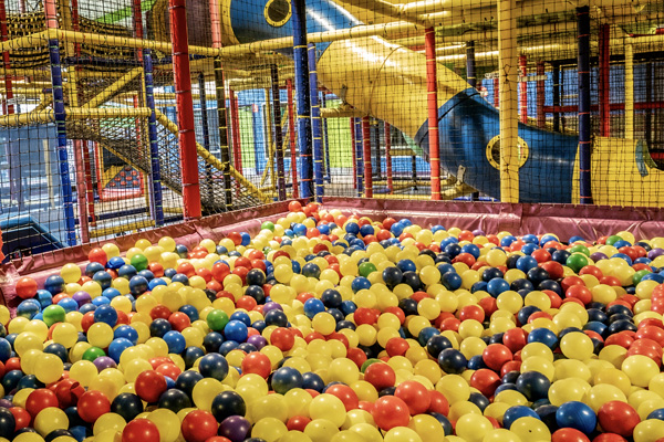 Slinky Action Zone Softplay Ball Pit